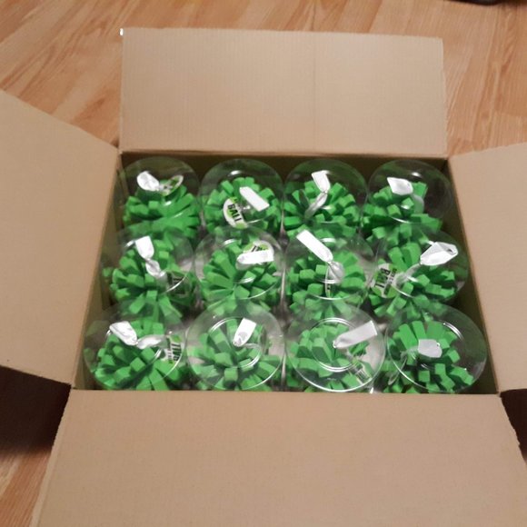Green B NO 9 Bath & Shower Balls Box of 12 Resellers A105 - Picture 3 of 3